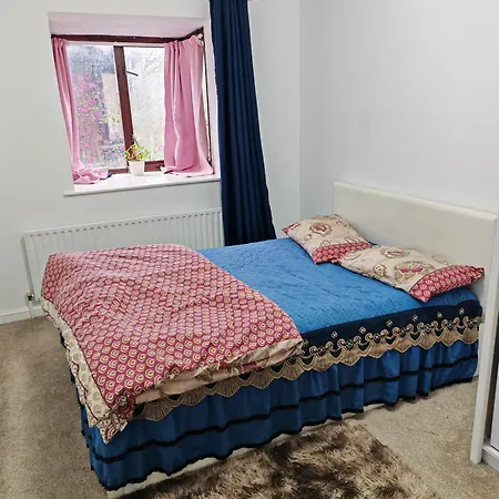 Spacious Flat With Free Parking In Croydon Exterior photo