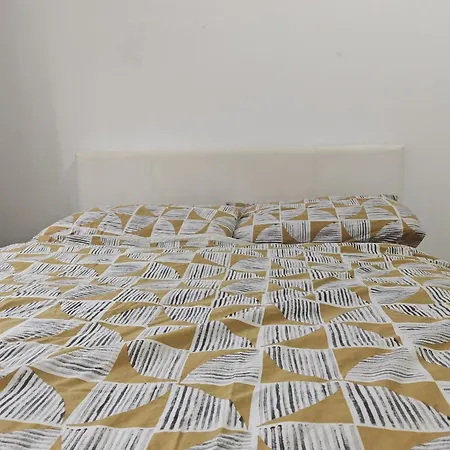 Spacious Flat With Free Parking In Croydon Exterior photo